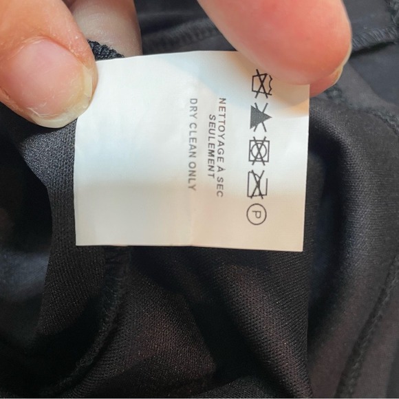 Le Chateau Dress Womens Small Black LDY98581 Excellent Cutout Bodycon Pockets - Picture 10 of 10